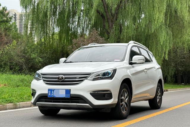 Song 2018 model 1.5 TID automatic comfort type