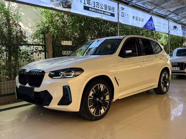 BMW iX3 2022 Genesis