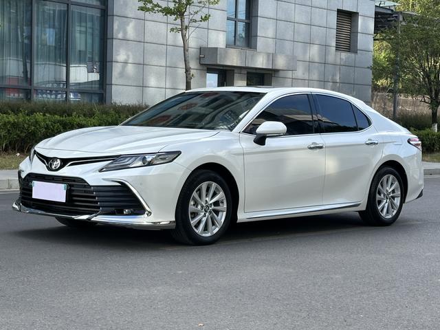 camry 2023 2.0g deluxe