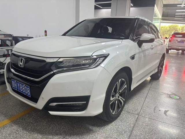 Honda UR-V 2017 370TURBO 2WD Premium Edition State V
