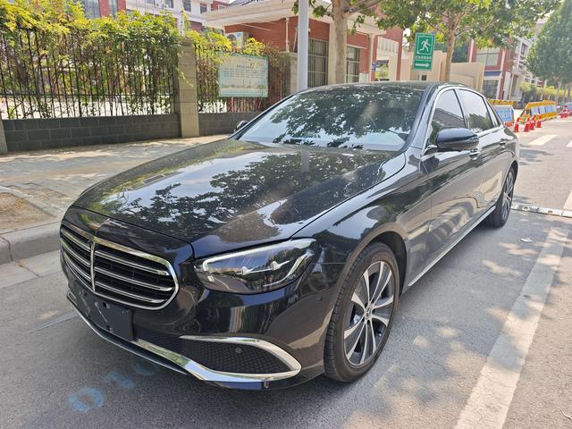 Mercedes-Benz E-Class PHEV model year 2022 secondary facelift E 350 e L Sedan