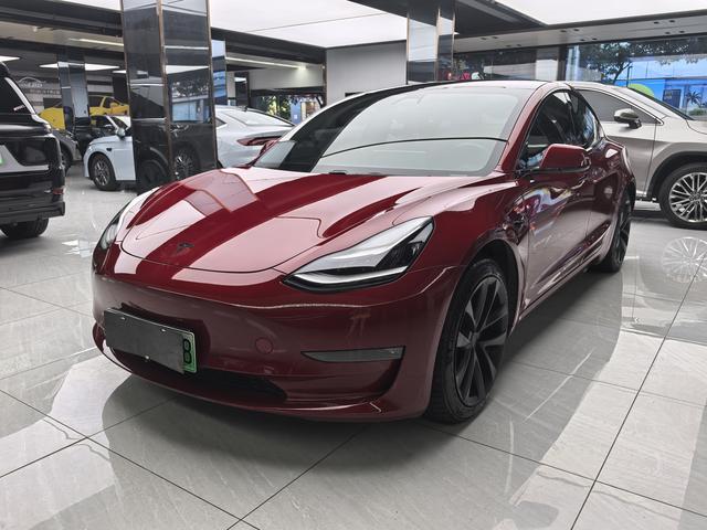 Model 3 (Import) 2019 Long Range All-Wheel Drive Edition