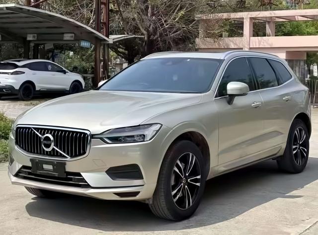 Volvo XC60 2019 T5 4WD Intelligent Edition National VI