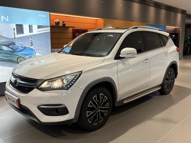 Song DM 2017 1.5TID All-Wheel Drive Luxury