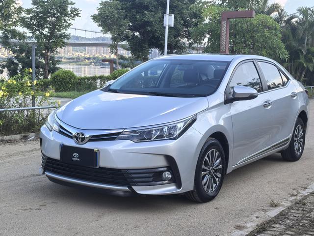Corolla 2018 model 1.2T S-CVT GL-i Zhihui edition Country V