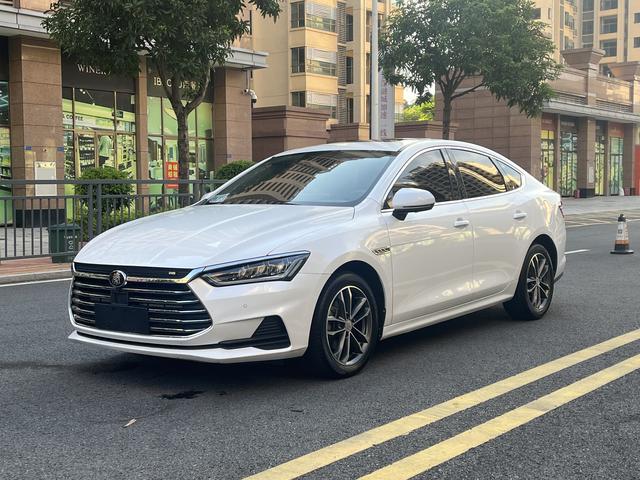 Qin Pro 2019 Super Version 1.5 TI Automatic Zhilian Fengshang National VI