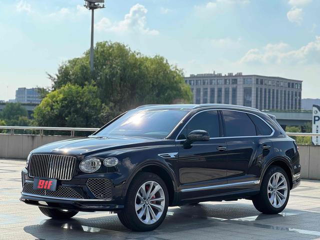 TIMOTO 2023 4.0T V8 Elegance Edition