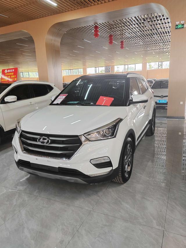 Hyundai ix25 2017 1.6L automatic intelligent type