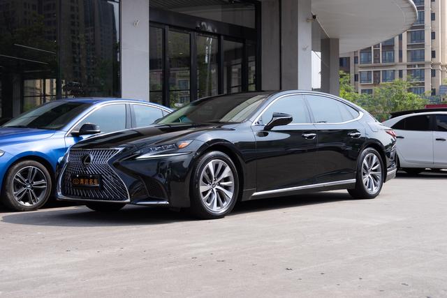Lexus LS 2018 350 Excellence Edition State V