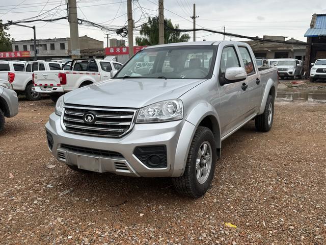 Fengjun 5 2017 2.0T European version diesel four-wheel drive aggressive large double-row GW4D20E