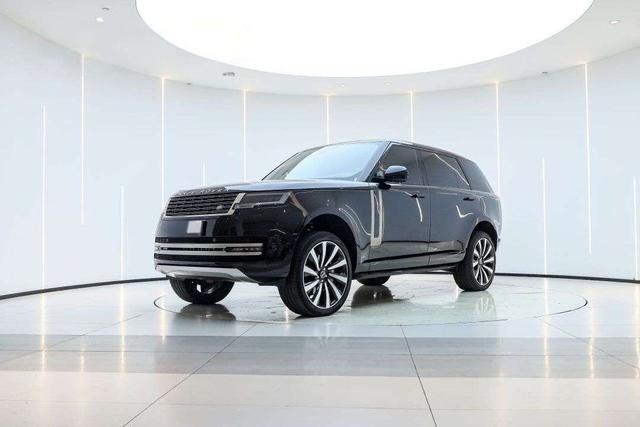 Range Rover 2023 3.0 L6 400PS Centurion Seven Seat Plus