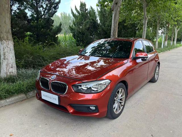 BMW 1 Series (Import) 2016 118i Urban Design Package