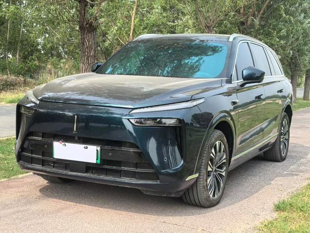 Blue Mountain 2023 four-wheel drive ultra-long battery life version