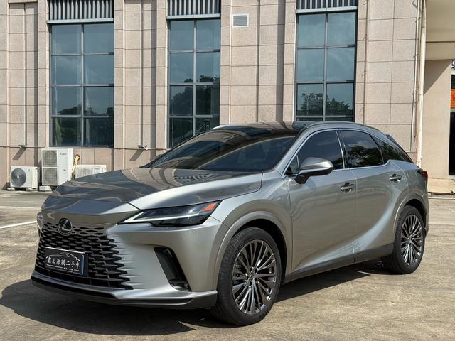 Lexus RX 2023 350h 4WD Mellow Edition