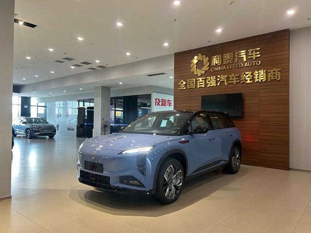 Hongqi Tiangong 08 2025 680 Ultra four-wheel drive version