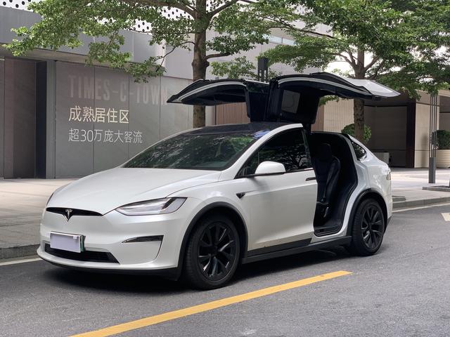 Model X 2023 dual-motor all-wheel drive version