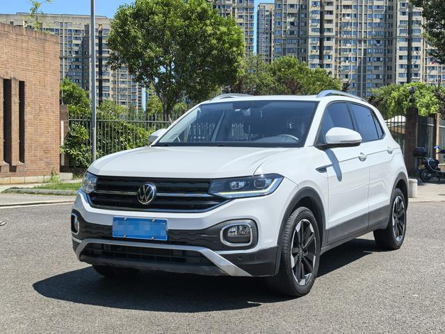 Tanying 2023 200TSI DSG R-Line Intelligent Version