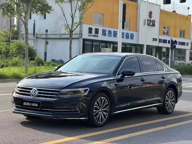 Phaeton 2019 380TSI 2WD Business Edition State VI