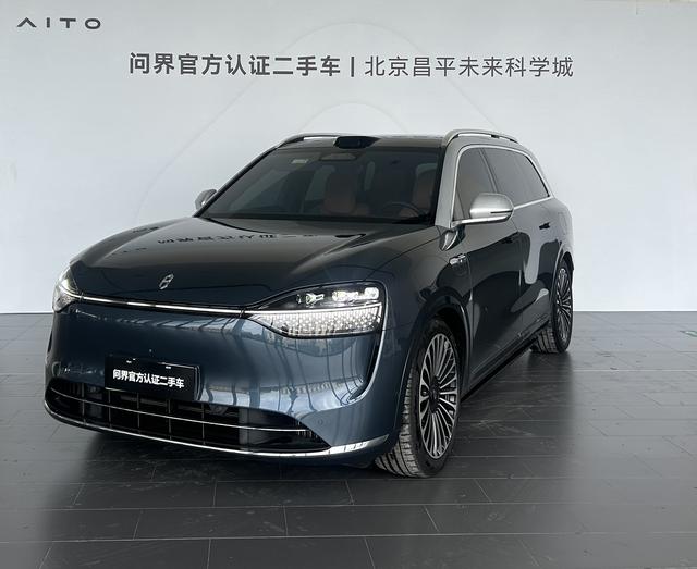 Wenjie M9 2024 Extended Range Ultra six-seater version
