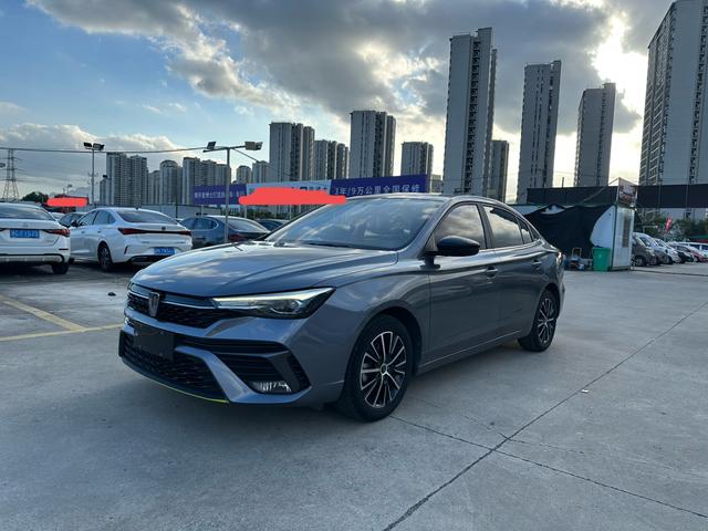 RW i5 2021 1.5L Manual Diamond Edition