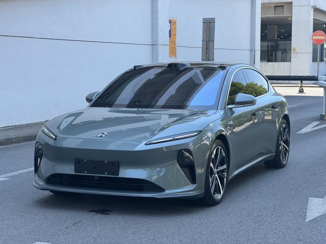 Azera ET5 2022 75kWh
