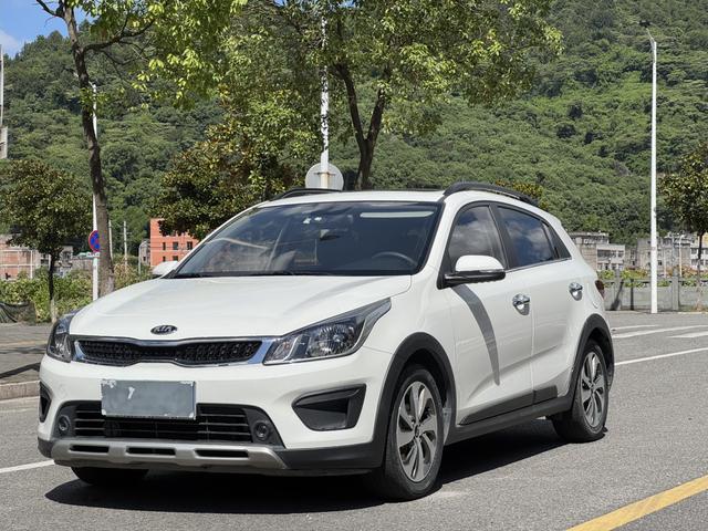 KX CROSS 2017 1.4L automatic GLS