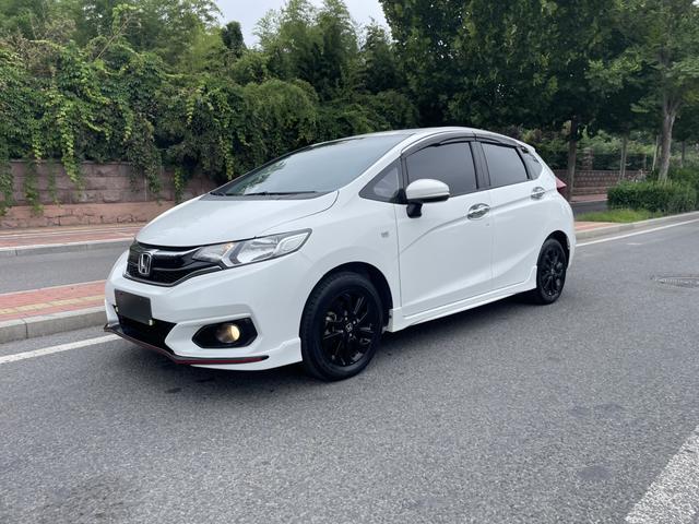 Fit 2018 1.5L CVT Tide+ Edition