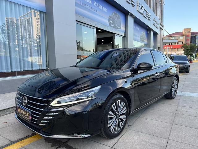 Teana 2022 2.0L XE Pure Edition