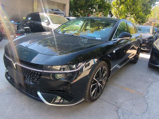 Lantu Chasing Light PHEV 2024 Ultra-long battery life Four-wheel drive Ultimate Edition
