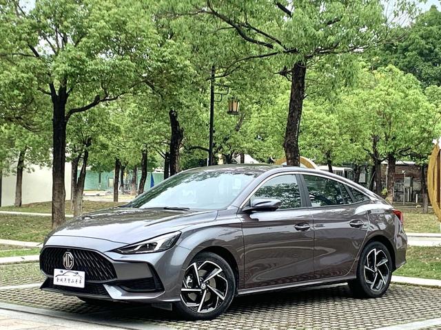 MG5 2021 300TGI DCT Green Luxury Signature Edition