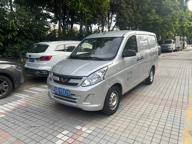 Wuling Rongguang V 2019 1.5L Window Sealing Car practical National VI LAR