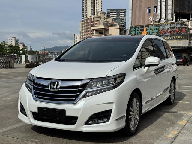Allison 2016 2.4L Luxury Edition