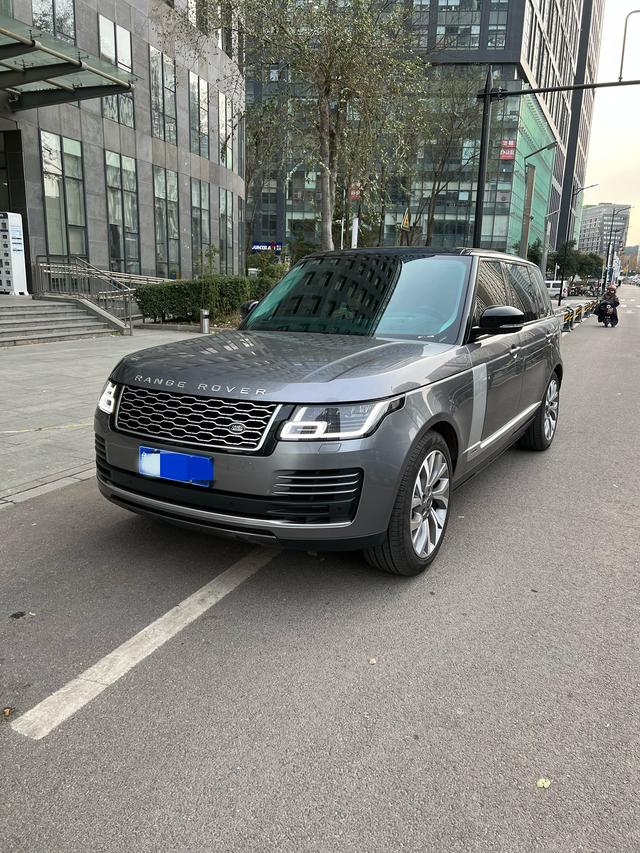 Range Rover 2021 3.0 L6 Heritage Plus Classic