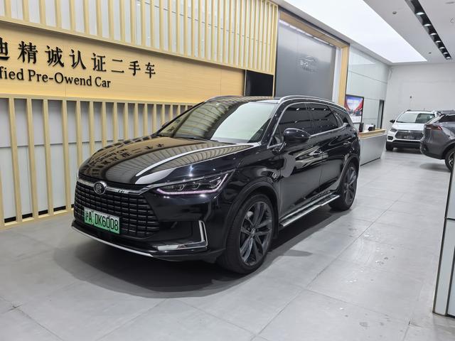 Tang EV 2019 EV600D four-wheel drive Zhilian Chuangrui type