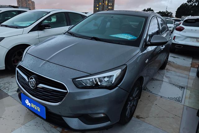 Excelle 2018 15N CVT Luxury