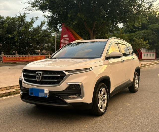 Baojun 530 2018 1.5T DCT luxury Country V