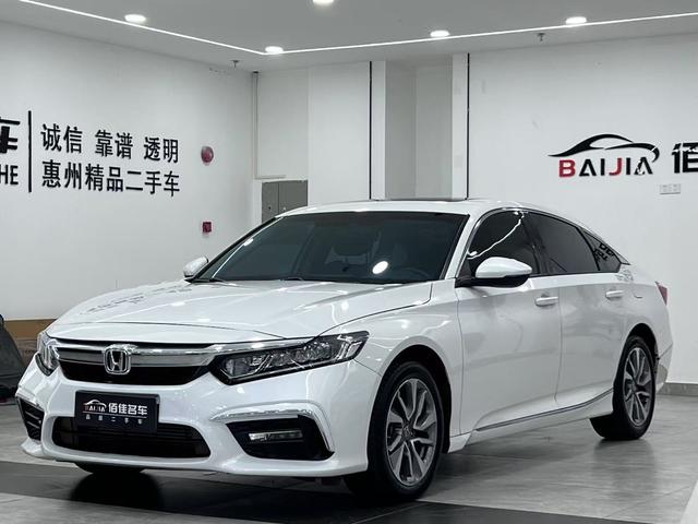 Insignia 2019 260TURBO Exquisite Edition National VI