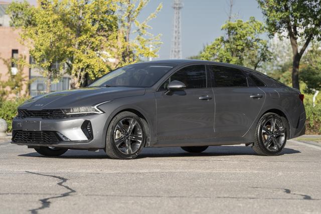 Kia K5 2021 270T CVVD Renewal Edition