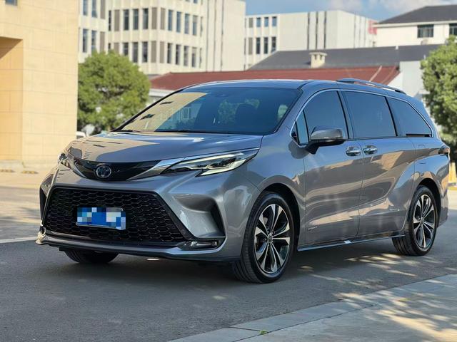 Gravia 2023 Intelligent Electric Hybrid 2.5L Signature VIP