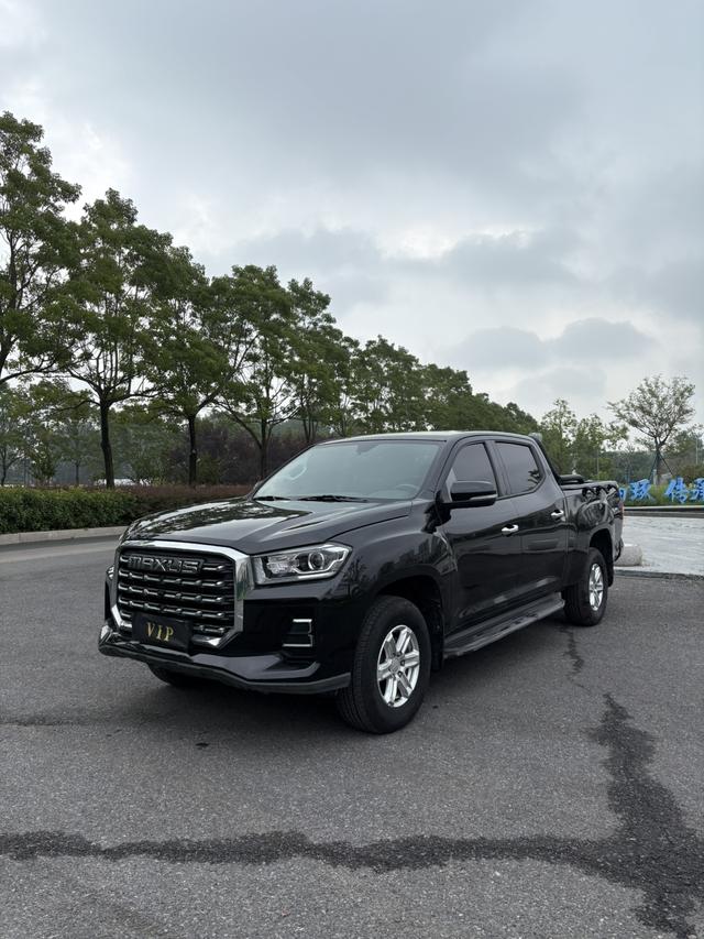 Interstellar 2023 Interstellar L 2.0T manual diesel four-wheel drive Elite edition standard box