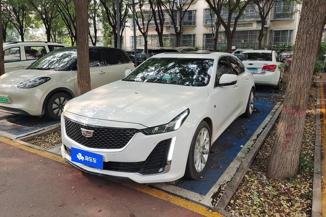 Cadillac CT5 2022 28T Luxury Standard