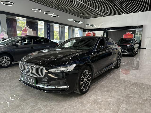 Volvo S90 PHEV 2025 T8 four-wheel drive long battery life Zhiyi Deluxe Edition