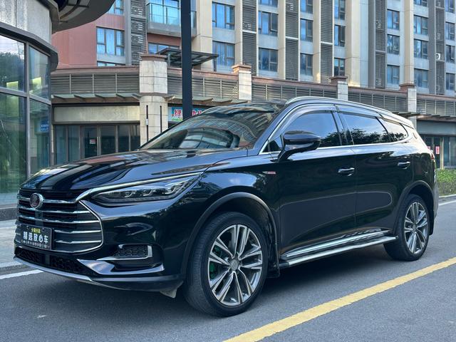 Tang 2019 model 2.0T automatic Zhilian Honor type 7-seater Country VI
