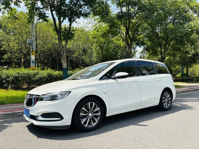 Buick GL6 2018 18T 6-seater premium type