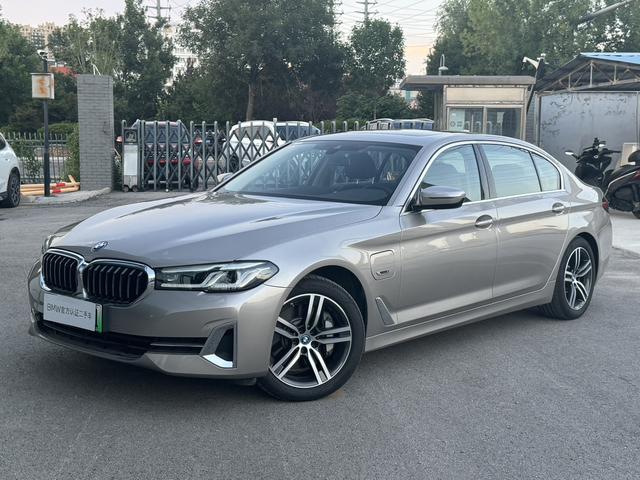 BMW 5-Series PHEV 2022 SECOND MODEL 535Le Luxury Package