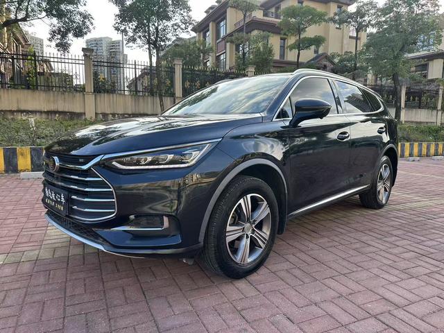 Tang 2018 2.0T automatic Zhilian Zunyao type 7-seater National V