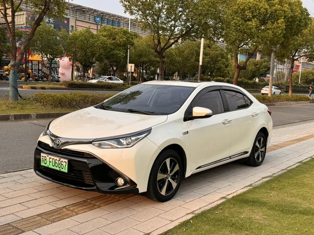 Ralink Dual Engine E+ 2019 1.8PH V CVT Deluxe Edition