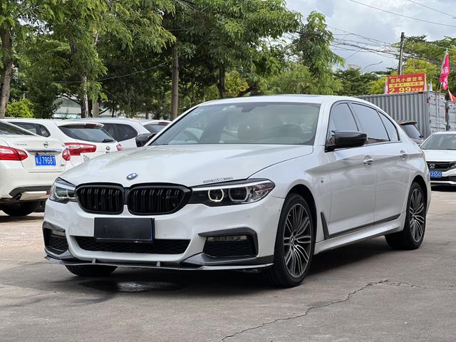 BMW 5 Series 2018 525Li M Sport Package