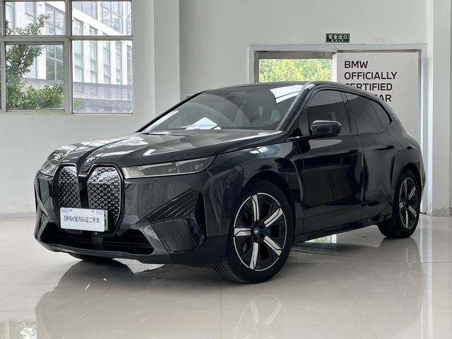 BMW iX 2022 xDrive40