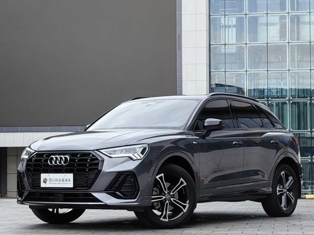 Audi Q3 2020 40 TFSI Stylish Dynamic